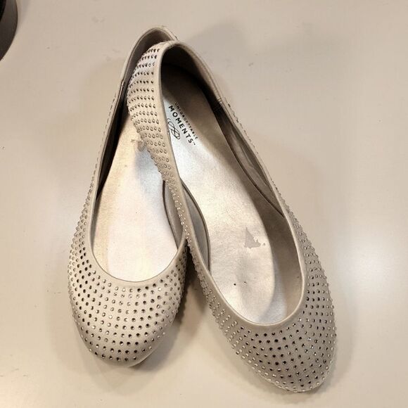 UNFORGETTABLE MOMENTS WOMEN"S BALLET FLATS WITH  RHINESTONES EMBELLISHMENTS - Picture 11 of 12
